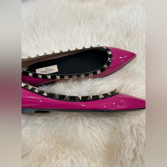 VALENTINO GARAVANI Rockstud Patent Leather Flats – Hot Pink (37 / US 7) - Picture 8 of 16